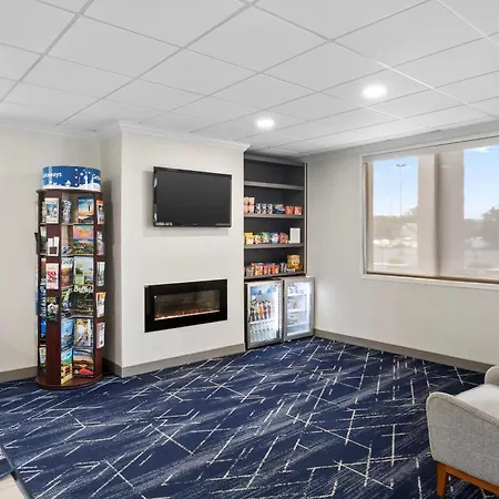 Comfort Inn Dunmore - Scranton East-3