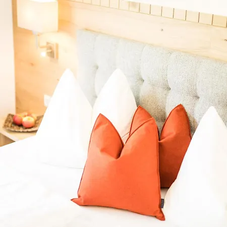 Alpin Hotel Sonnblick-3