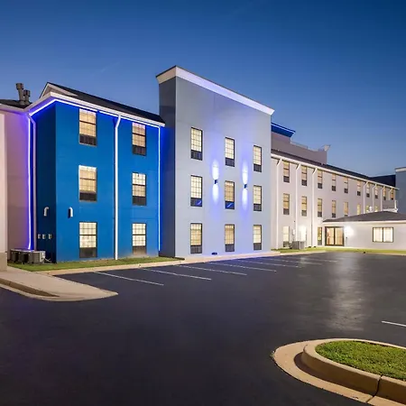 Comfort Inn & Suites River City Decatur-3