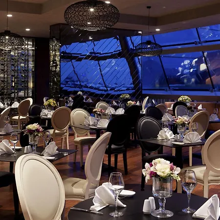 Pullman Istanbul Hotel & Convention Center-2