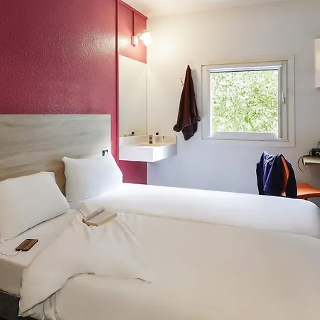 hotelF1 Toulouse Ramonville-3