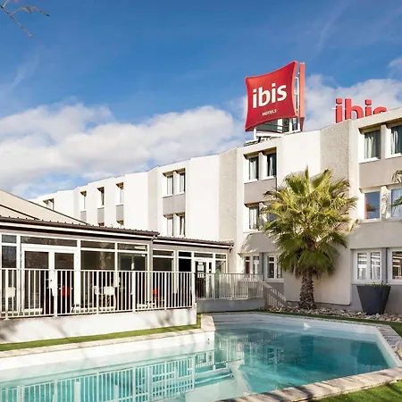 Ibis Arles-2