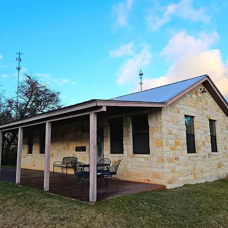 Breezy Hills Cottages - Hill Top Cottage-2