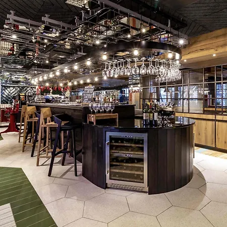 Ibis Styles Warszawa Centrum-2