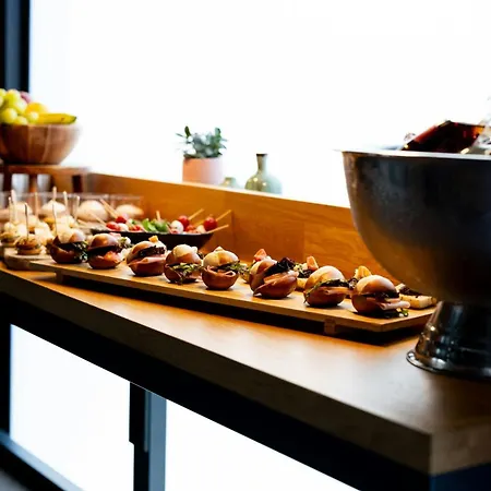 Moxy Brussels City Center-3