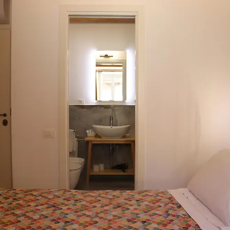 De Loca Rooms-2