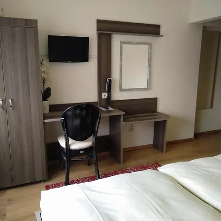 Hotel Alfa-2