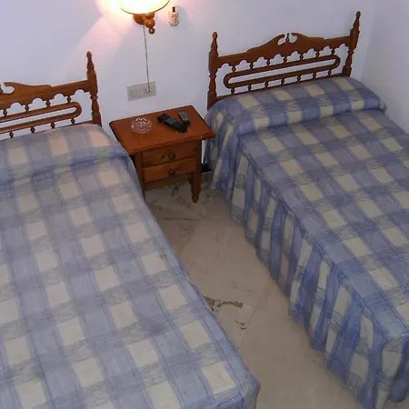 Hostal Alicante-3