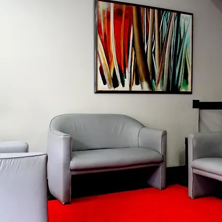 La Defense Apart Hotel-3