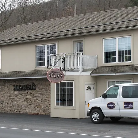 Macaluso'S At The Lantern Lodge-2