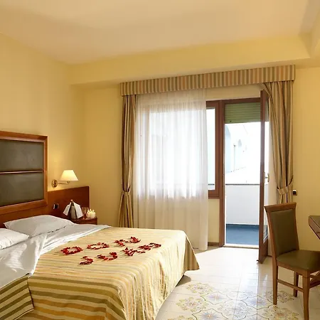 Grand Hotel Don Juan-3