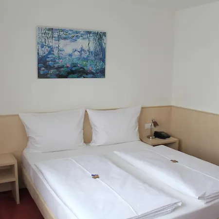Hotel am Bad-2