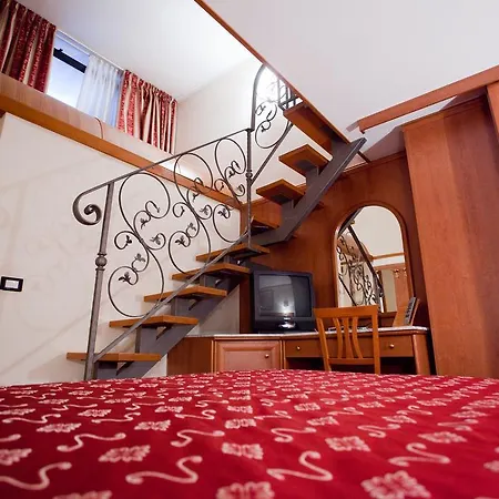 Hermitage Capua Hotel-2