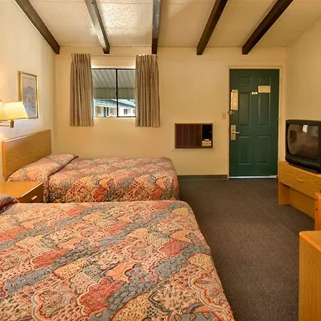 Peoria Inn-3
