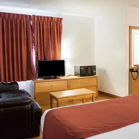 Econo Lodge Albuquerque Old Town-3