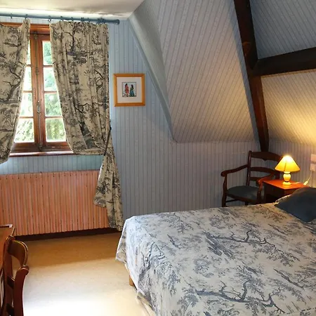 Golf Hotel-2