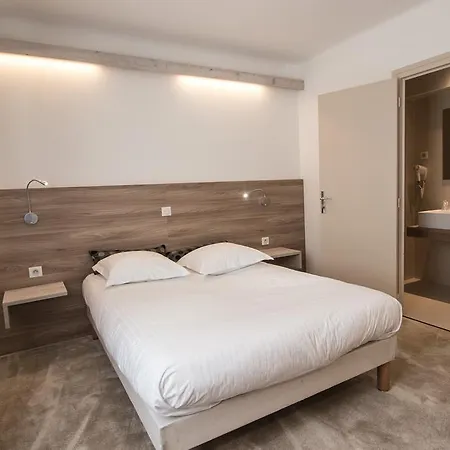 Hotel Les Voyageurs-3