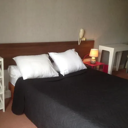 Hotel Moderne-2