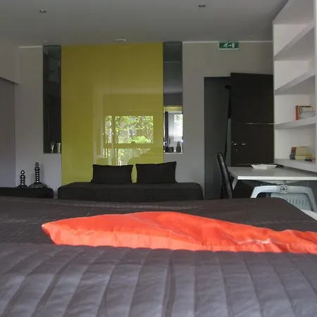 A14 Business Suite-3