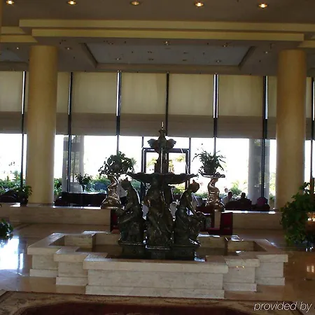 Hilton Alger-3