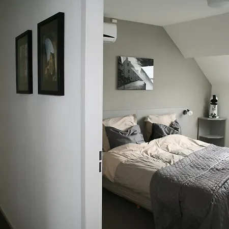 Thorn B&B-3