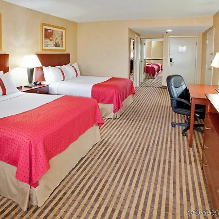 Holiday Inn Allentown Center City-3