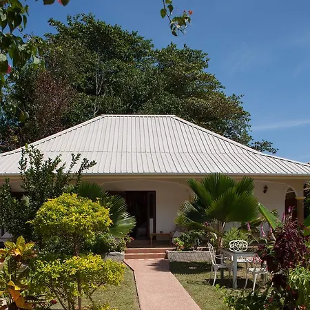 Etoile Labrine Guest House-2