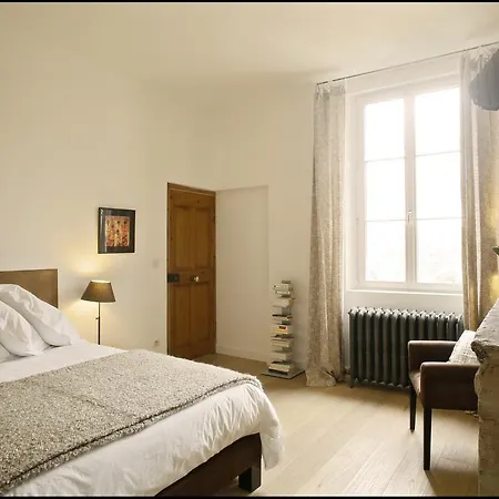 La Maison Rouge d'Uzes B&B-2