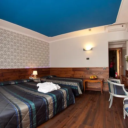 Hotel Cles-2