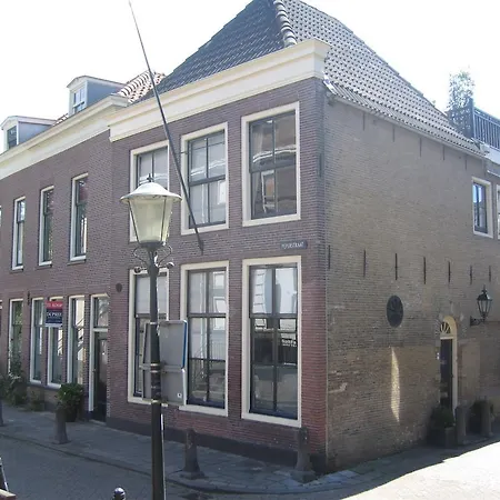 B&B De Kamer Hiernaast-2