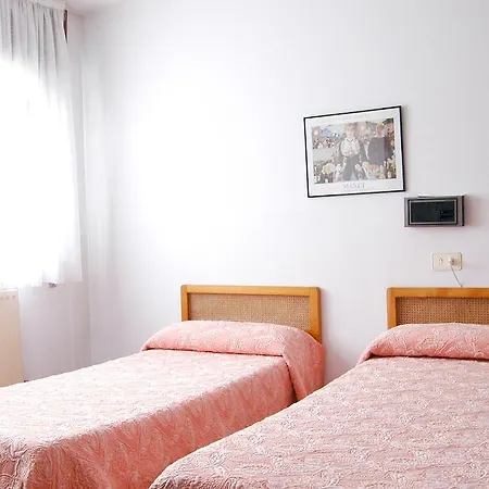 Hostal Charo II-2