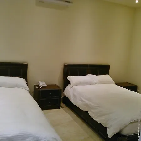 Hotel 770-2