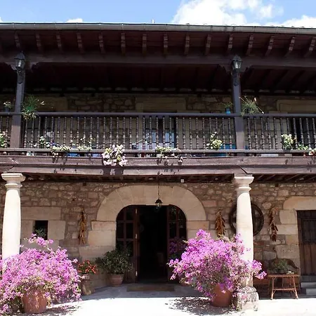 Casa Velarde-2