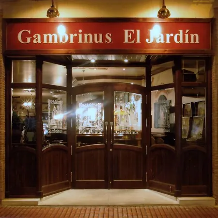 Hostal El Jardín-2