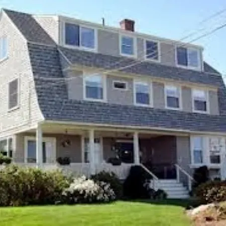 Seafarer Inn-2
