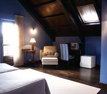 Hostal Meson Leira Antiga-3
