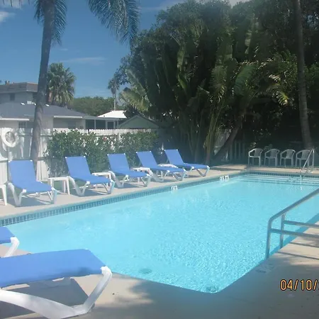 Queens Gate Resort-3