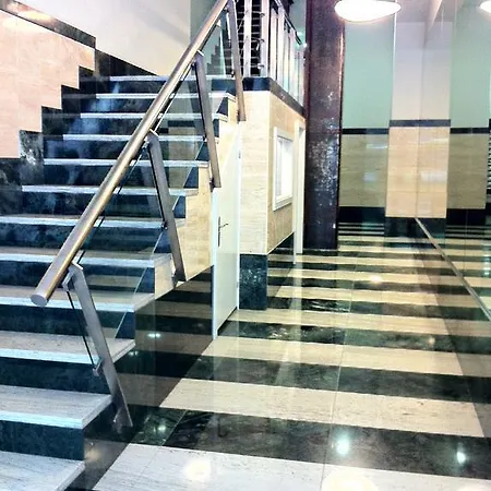 Hostal Del Carmen-3