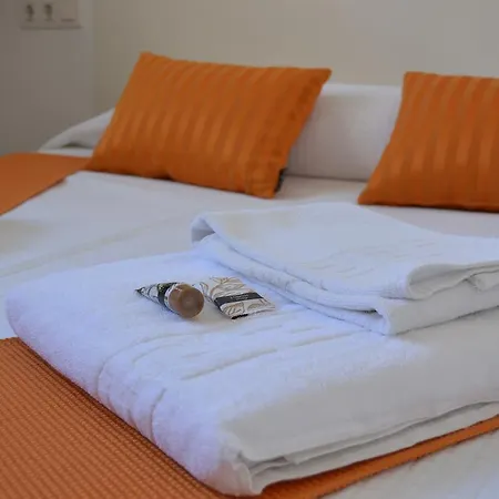 Apartamentos Living Valencia-Vitoria-2