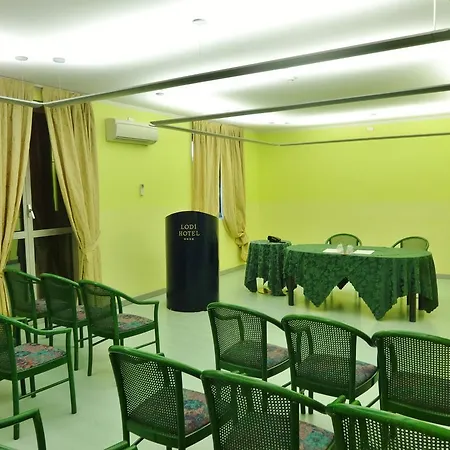 Hotel Lodi-3