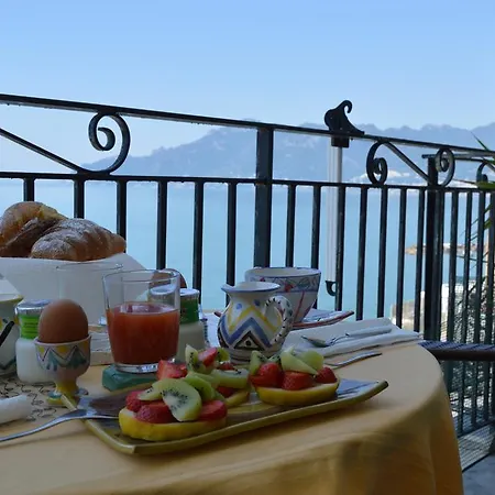 B&B Fronte Del Mare-2