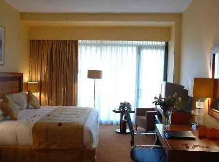 Hilton Alger-2