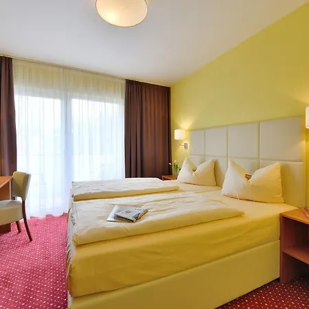 Burghotel Stammhaus-2