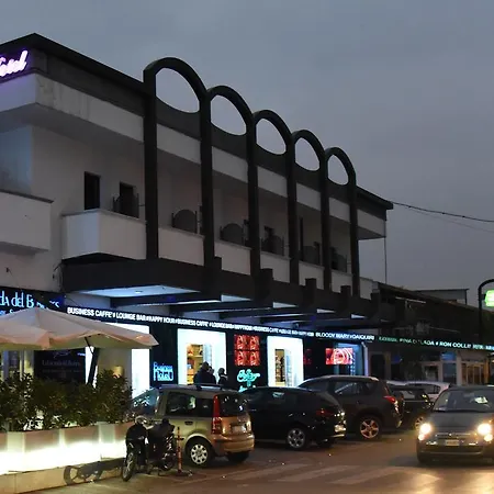 Business Hotel-2
