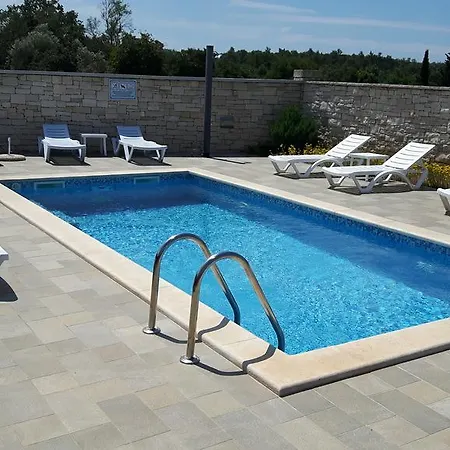 Apartments & Rooms Villa Adamovic-2