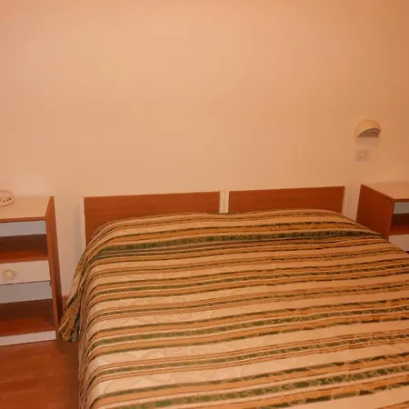 Hotel Cecco-3