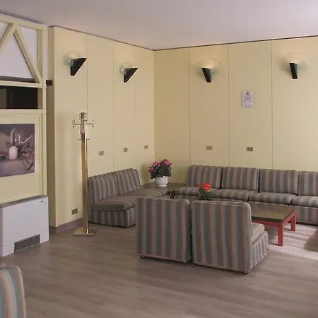Hotel Johnny-2