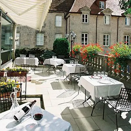 Logis Hôtel Le Cheval Blanc-3