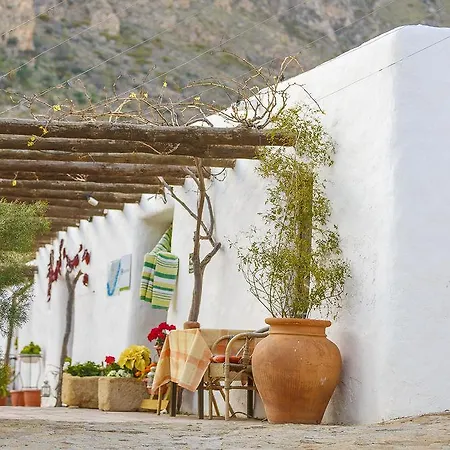 Hotel Rural Cortijo La Alberca-2