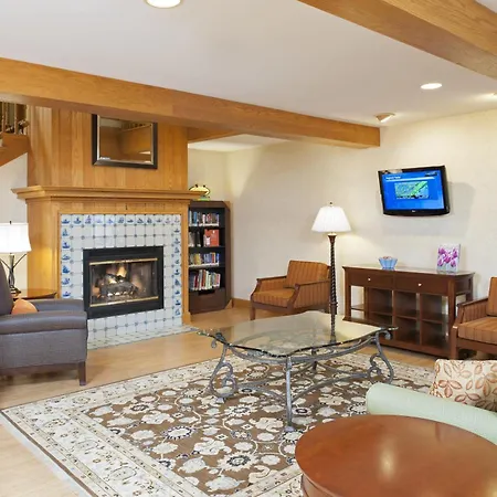 Country Inn & Suites By Radisson, Holland, Mi-2